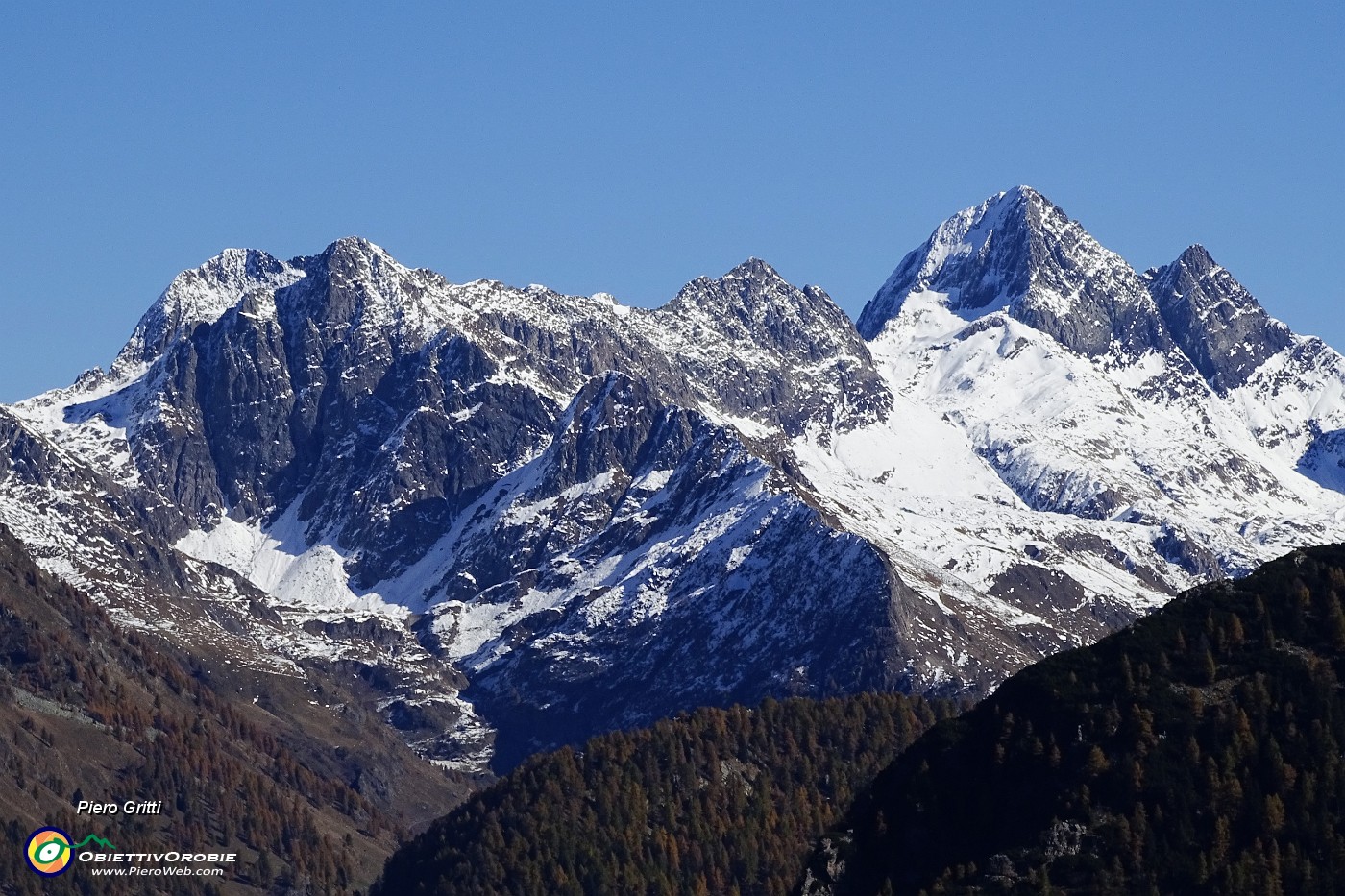 33 Zoom sulla costiera Monte Sasso-Aga-Rondenino.Diavoli.JPG -                                